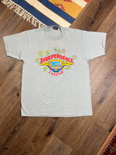 Load image into Gallery viewer, Vintage Independence Casino Tee (L)
